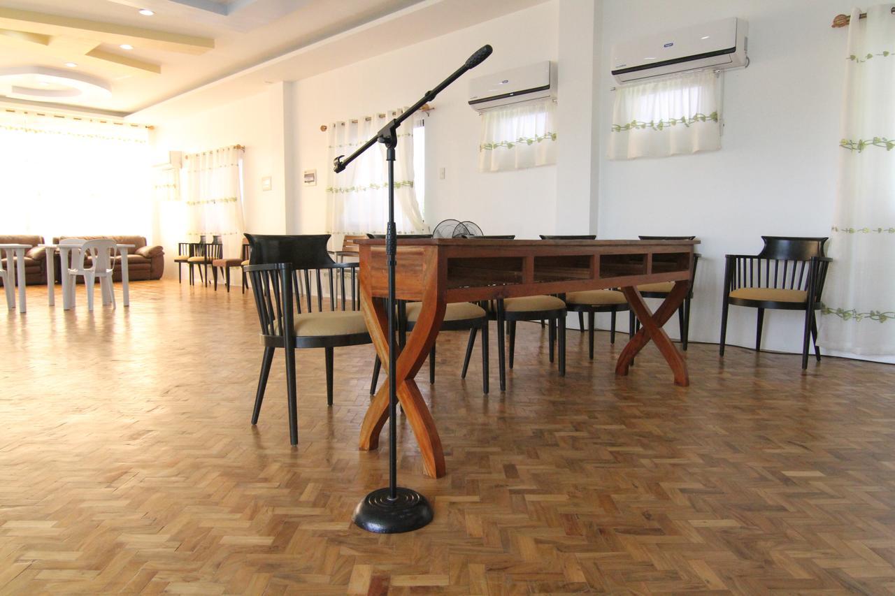 Ralphseej Pension House Moalboal Kültér fotó