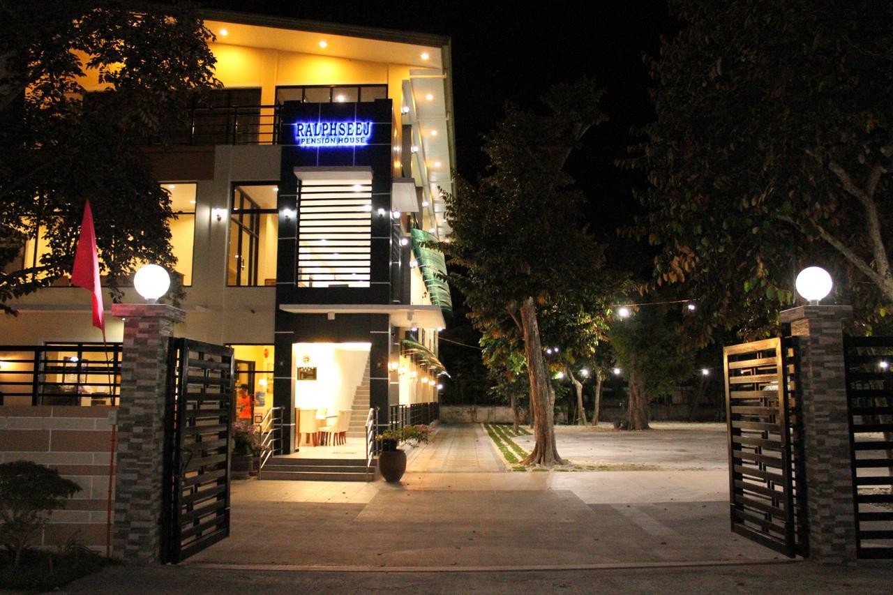 Ralphseej Pension House Moalboal Kültér fotó